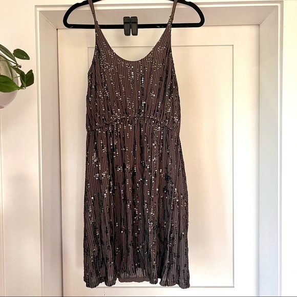 staring at stars gray tank dress - Picture 9 of 9